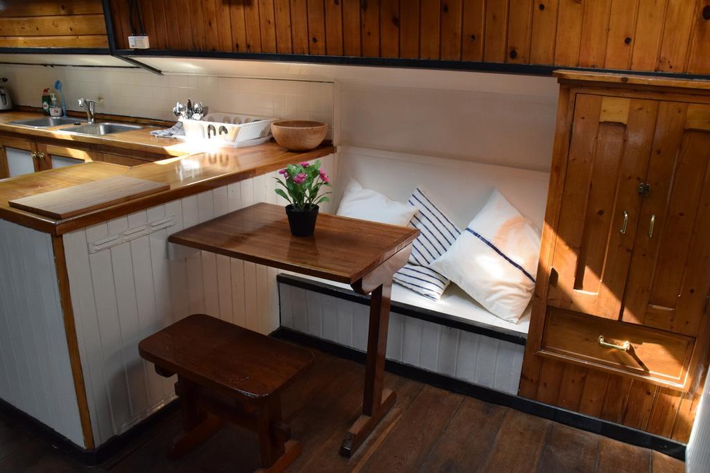 Boat-Apartment Rotterdam Fokkelina מראה חיצוני תמונה